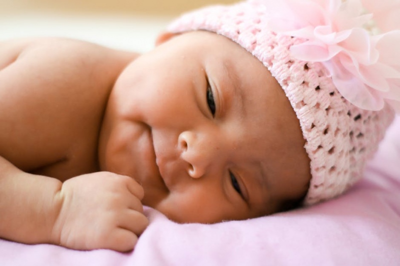 婴儿用什么样枕头比较好选择婴儿枕头方法